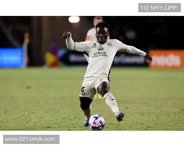 纽喷射与阿德莱的精彩对决分析及赛季展望